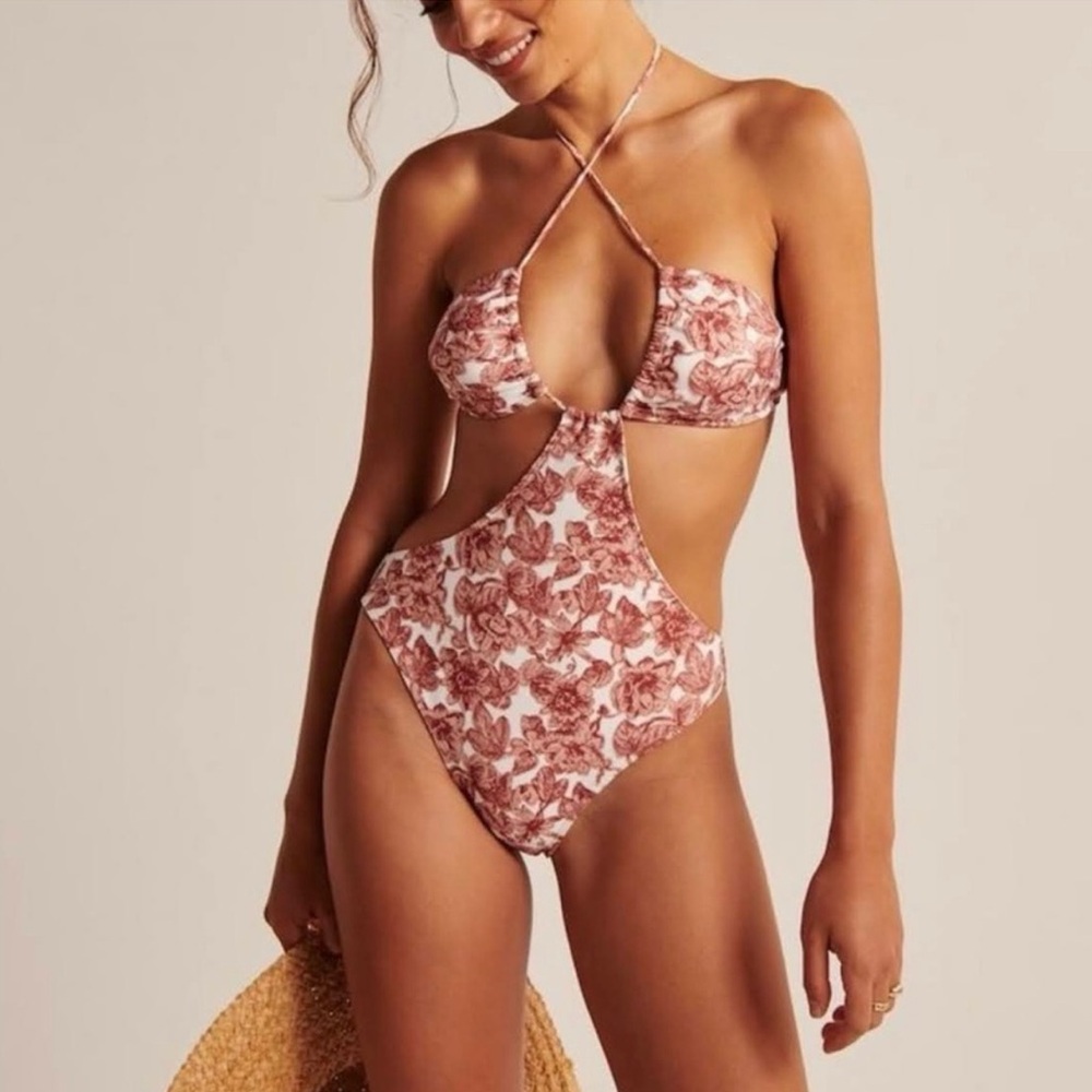 Abercrombie & Fitch - Cross Halter One-Piece Swimsuit